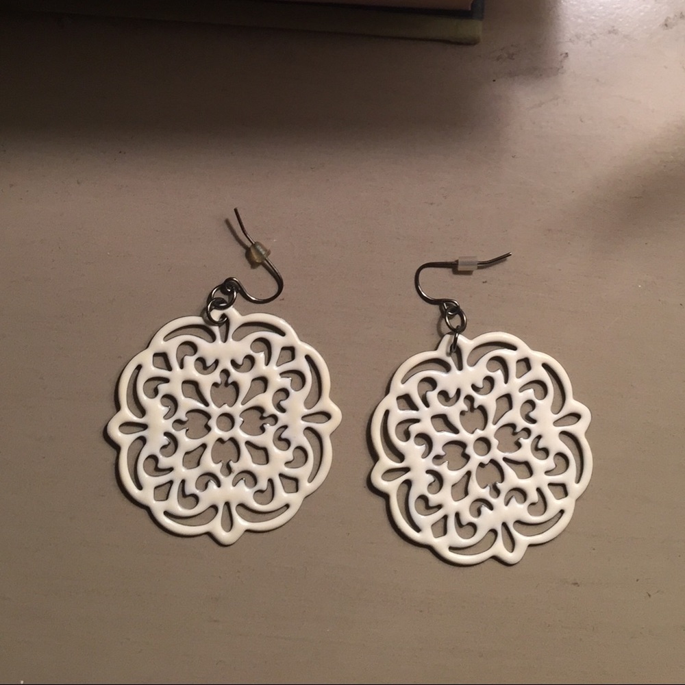 White lace medallion earrings
